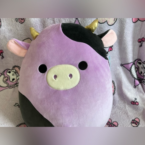 Alexie the cow Squishmallow💜💜💜 bran new with tags✨ - Picture 2 of 4